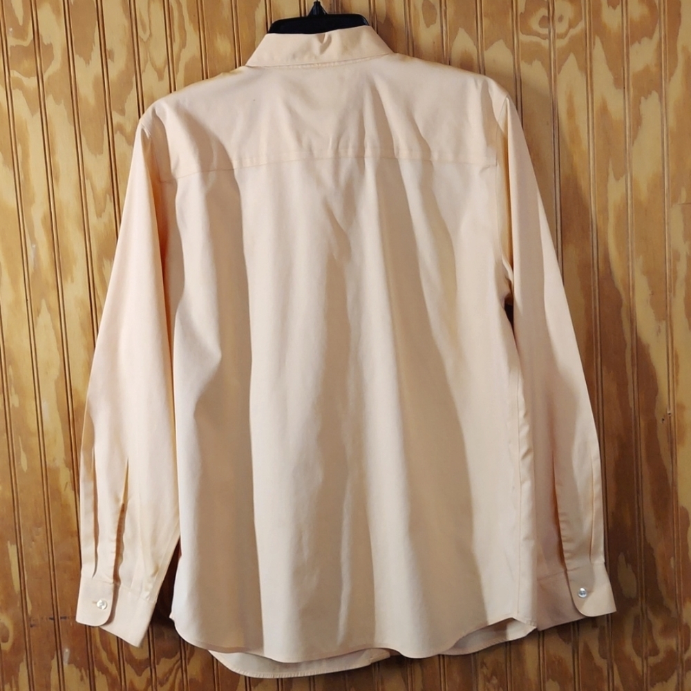 Orvis button-up - Picture 5 of 10